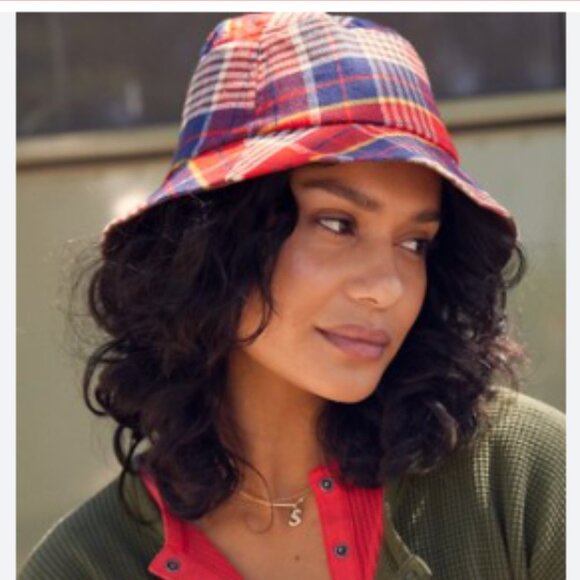 NWT - Aerie Plaid Bucket Hat - Picture 2 of 4